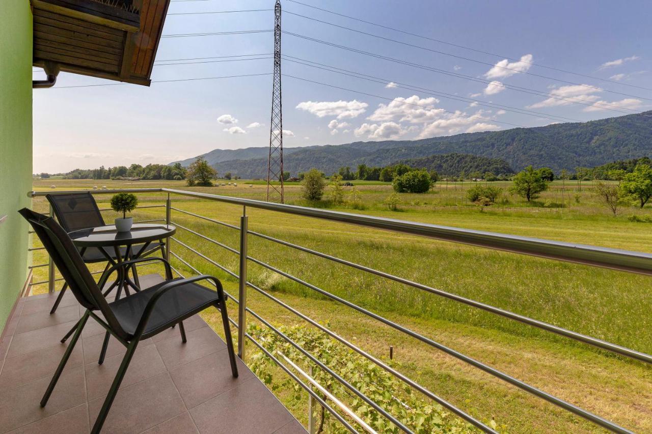 Hisa V Zelenem Apartment Bled Exterior photo